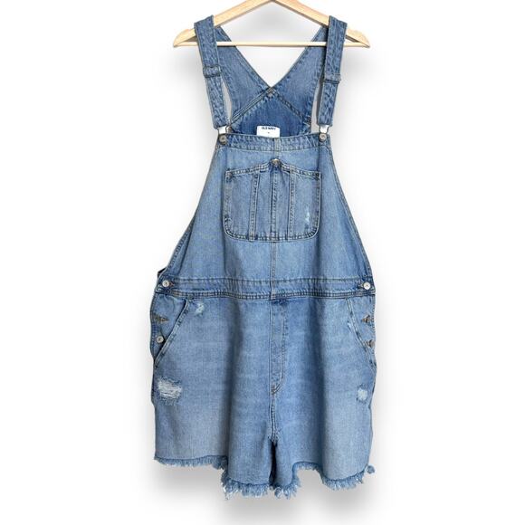 Old Navy Distressed Light Wash Rigid Denim Cut Off Overall Shorts Women's  XXL - Picture 1 of 10